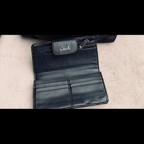 Coach❤️matching purse & wallet set❤️black❤️ - Picture 5 of 5
